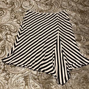 Express skirt size sm striped cream and black stretch